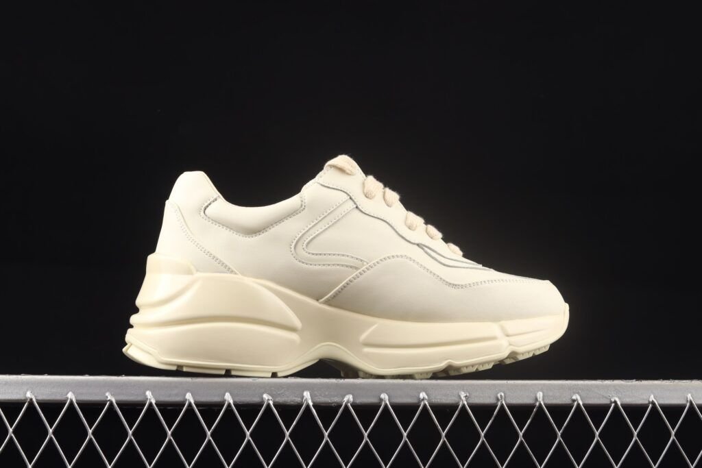 Zapatillas Gucci Daddy 5D Leather Horned V Zapatillas de Mujer Zapatillas Gucci Daddy 5D Leather Horned V