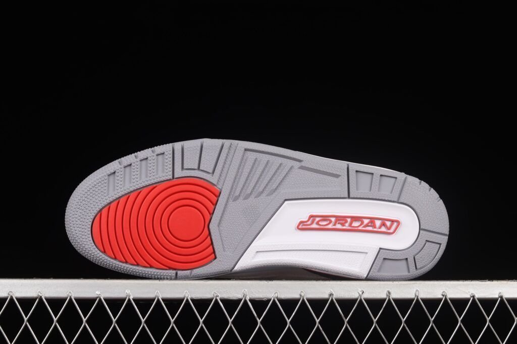 Zapatillas Air Jordan 3 Retro blanco y rojo Zapatillas de Hombres Zapatillas Air Jordan 3 Retro blanco y rojo