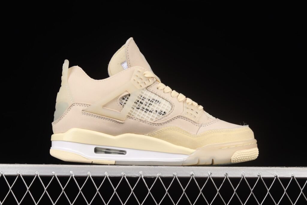 Air Jordan 4 Retro Sail de Nike de Crema Zapatillas de Hombres Zapatillas de Mujer Air Jordan 4 Retro Sail de Nike de Crema