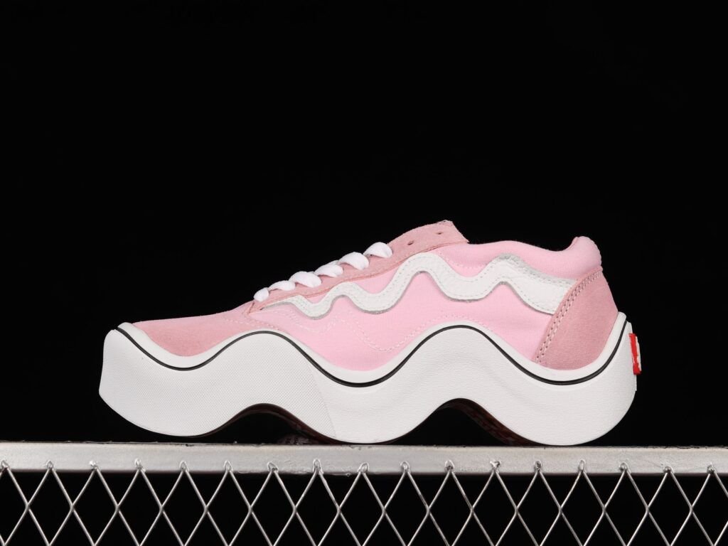 Zapatillas Mschf x Tyga Wavy Bebé Vans American Zapatillas de Mujer Zapatillas Mschf x Tyga Wavy Bebé Vans American