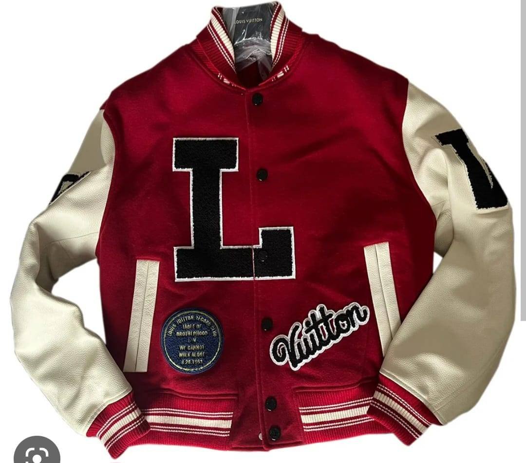 Chaqueta Varsity con logotipo de parche en la manga Parkas ,Chaquetas y Cazadoras para Hombres Chaqueta Varsity con logotipo de parche en la manga