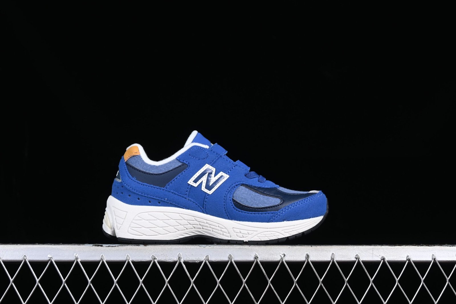 Zapatos para niños New Balance NB 2002R con velcro Zapatos para niños New Balance NB 2002R con velcro