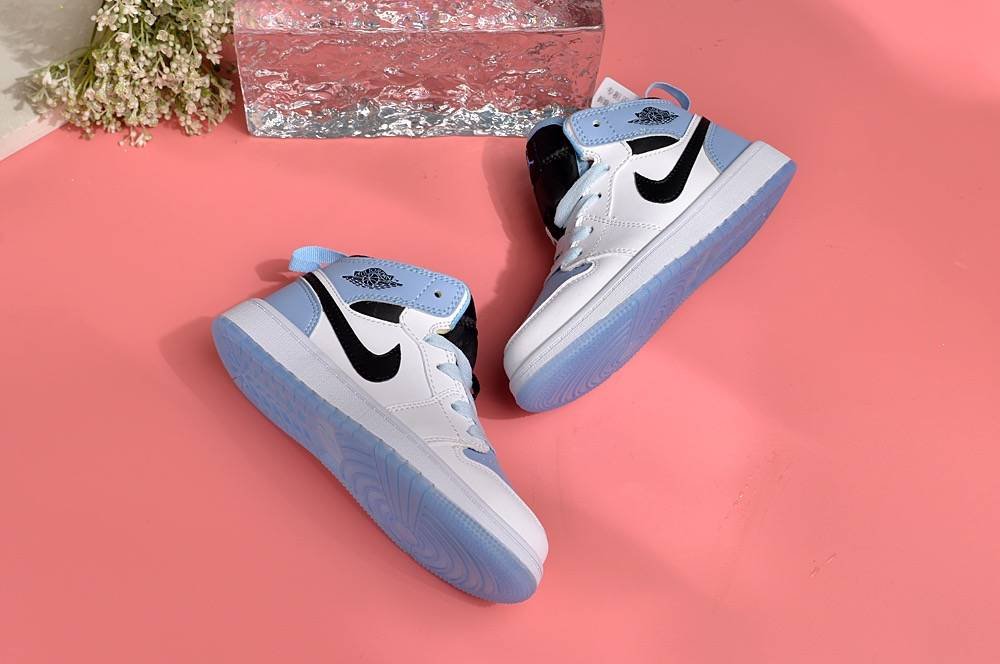 Zapatillas Jordan AJ1 para niño/as Zapatillas Niños/Niñas Zapatillas Jordan AJ1 para niño/as Zapatillas Niños/Niñas