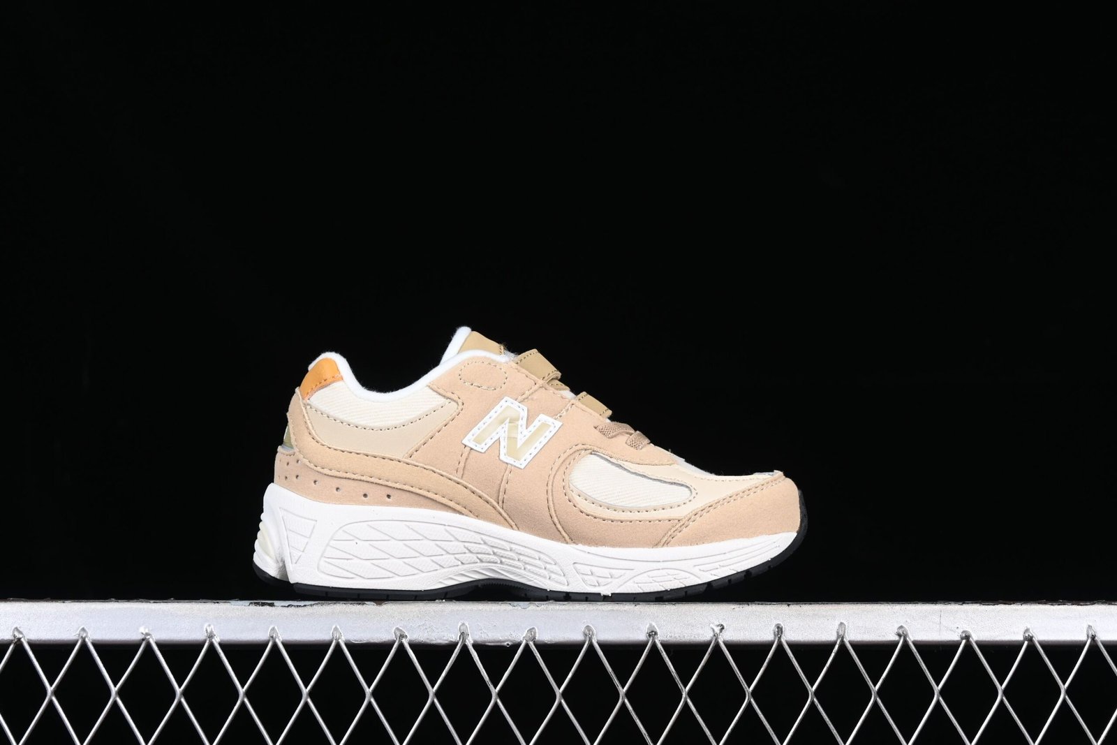 Zapatos para niños New Balance NB 2002R con velcro Zapatos para niños New Balance NB 2002R con velcro