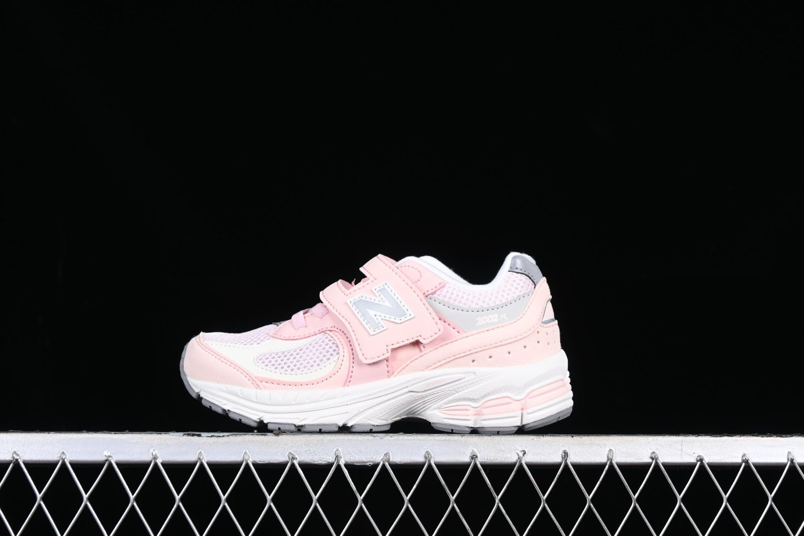 Zapatos para niños New Balance NB 2002R con velcro Zapatos para niños New Balance NB 2002R con velcro