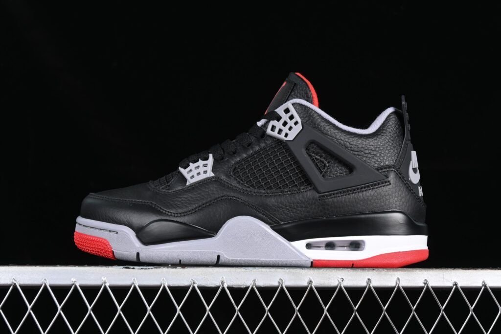 Air Jordan 4 Retro «Bred Reimagined Zapatillas de Hombres Air Jordan 4 Retro