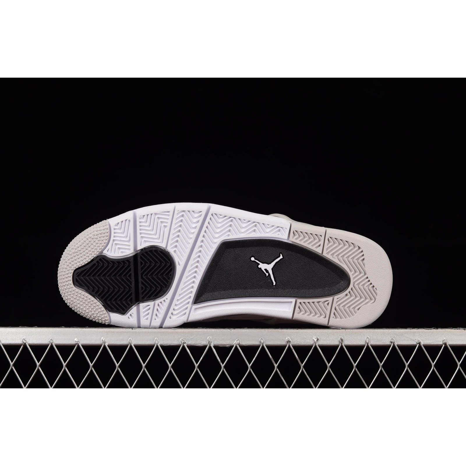 Air Jordan 4 «Military Black costuras grises y negras Zapatillas de Hombres Air Jordan 4