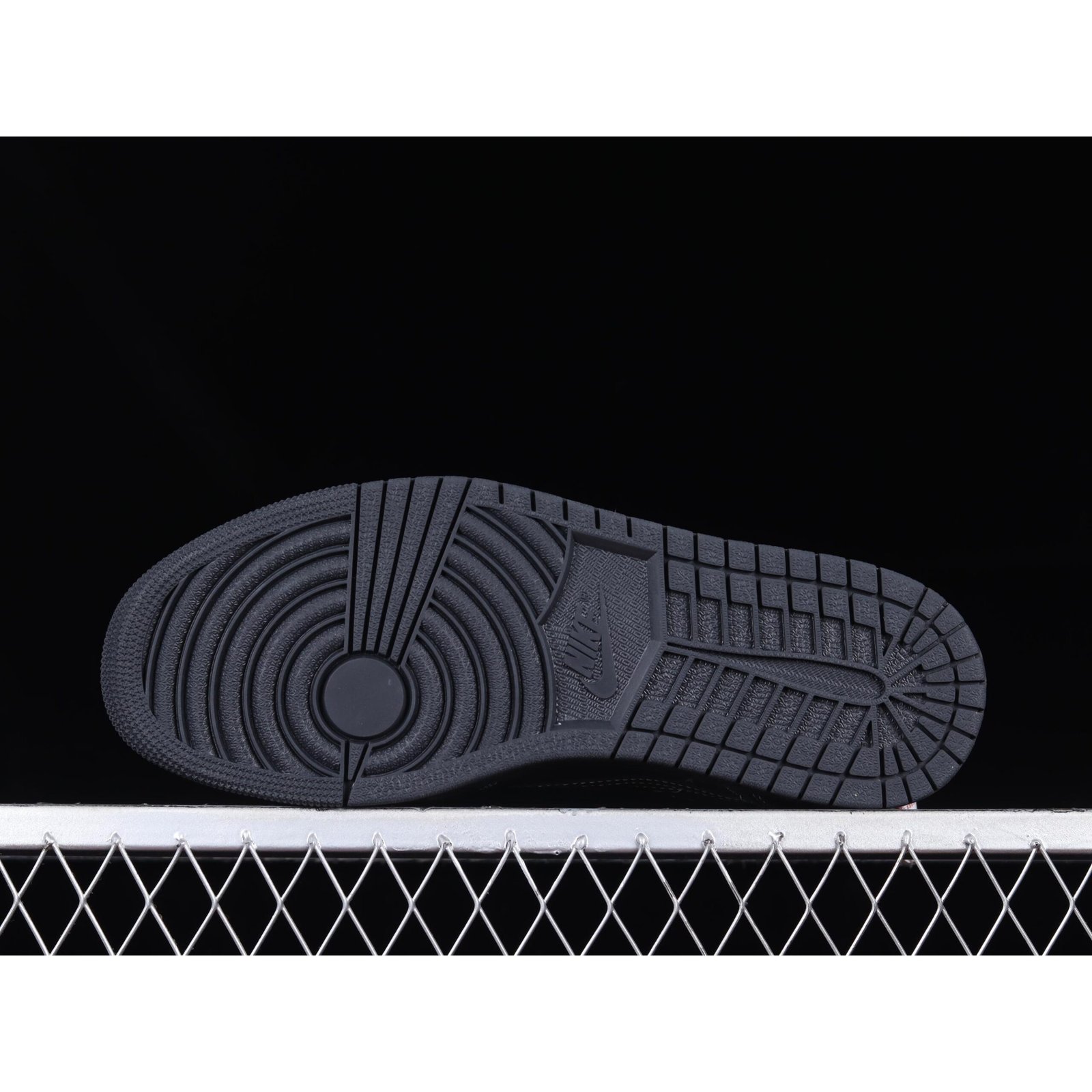 Zapatillas Travis Scott x Air Jordan 1 Low OG «Triple Black» Zapatillas de Hombres Zapatillas Travis Scott x Air Jordan 1 Low OG