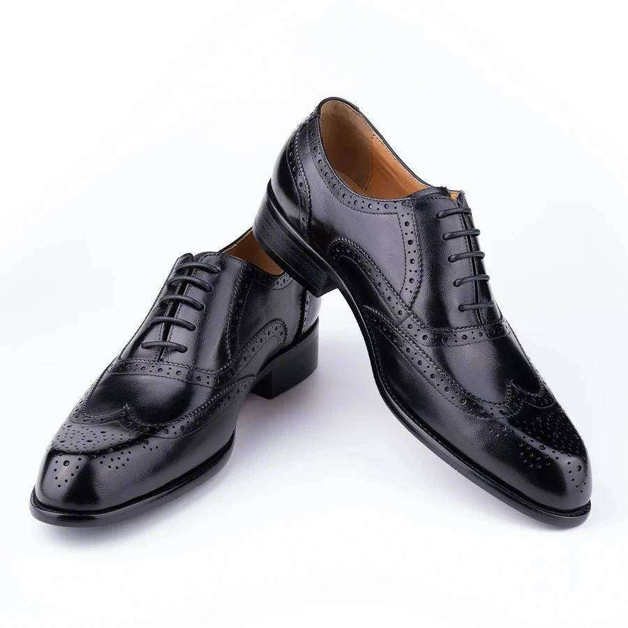 Zapatos de cuero genuino Oxford hecho a mano Zapatos de cuero genuino Oxford hecho a mano